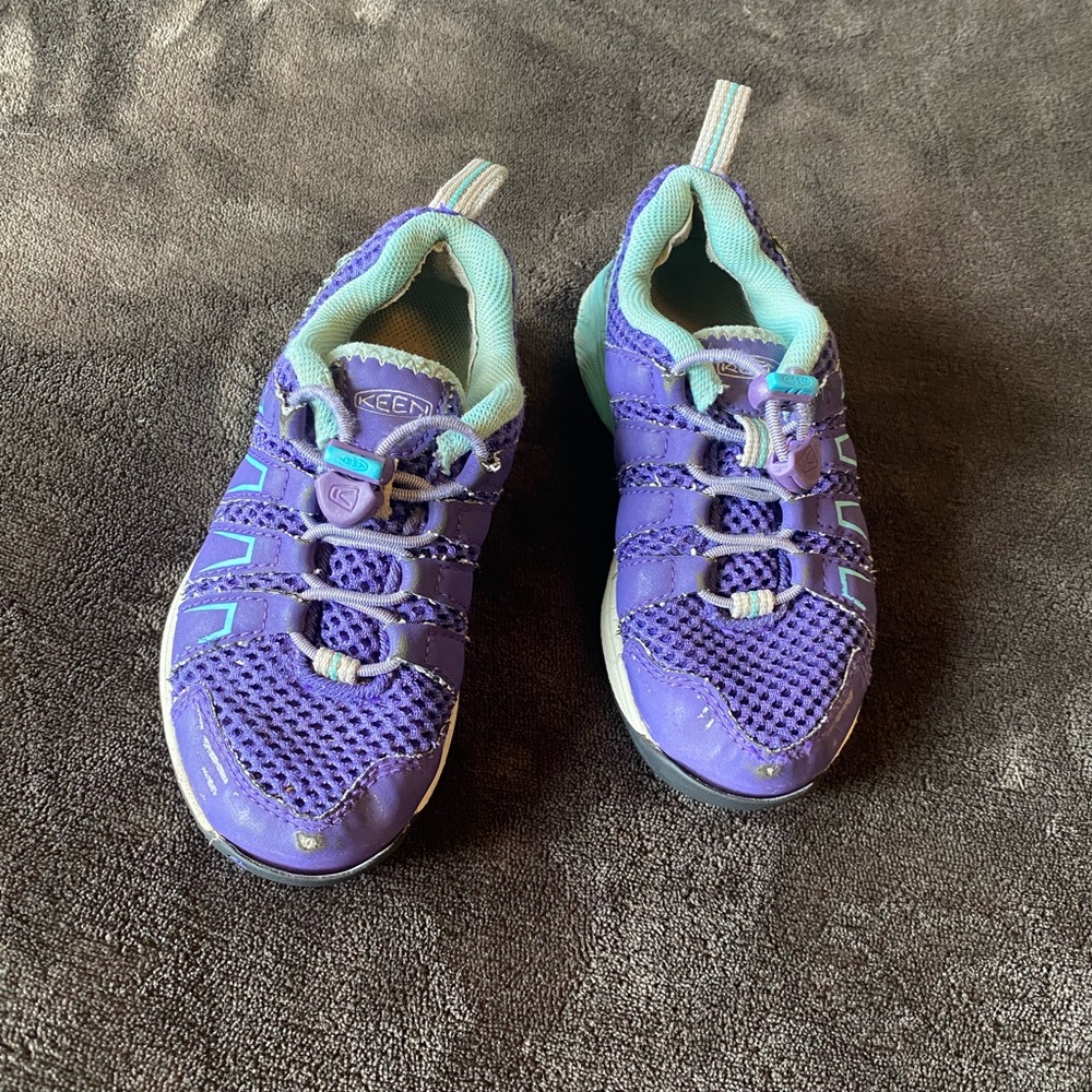 Kids Keen hiker size 10